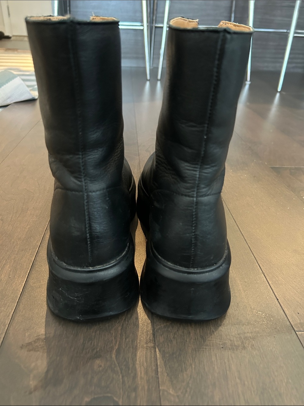 Black Front-Zip Women’s Ankle Booties - Picture 2 of 4